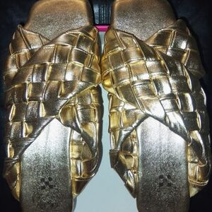 Vince Camuto ANELLA Gold Metallic Nappa Flats
